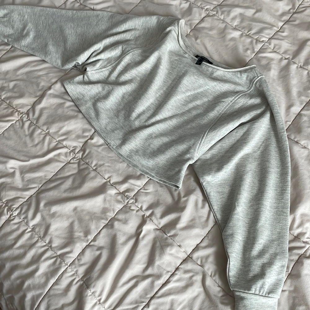Cropped Sweatshirt